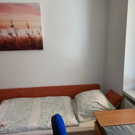 Apartmen Zelenecska * Трнава